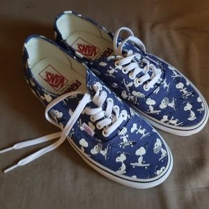 Vans Peanuts edition, Snoopy, size M8.5/W10